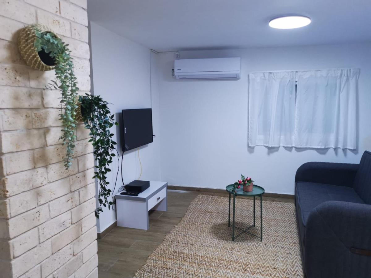 בית בלב הגולן Qaşrīn Dış mekan fotoğraf